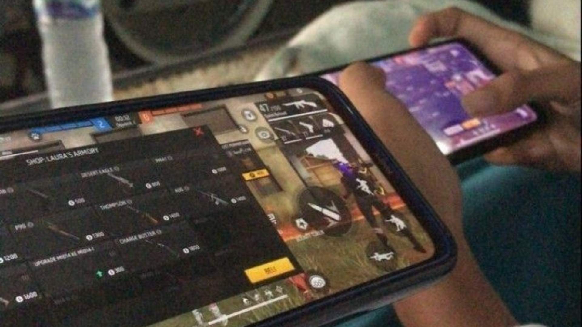 Slot Games with Dynamic World Exploration